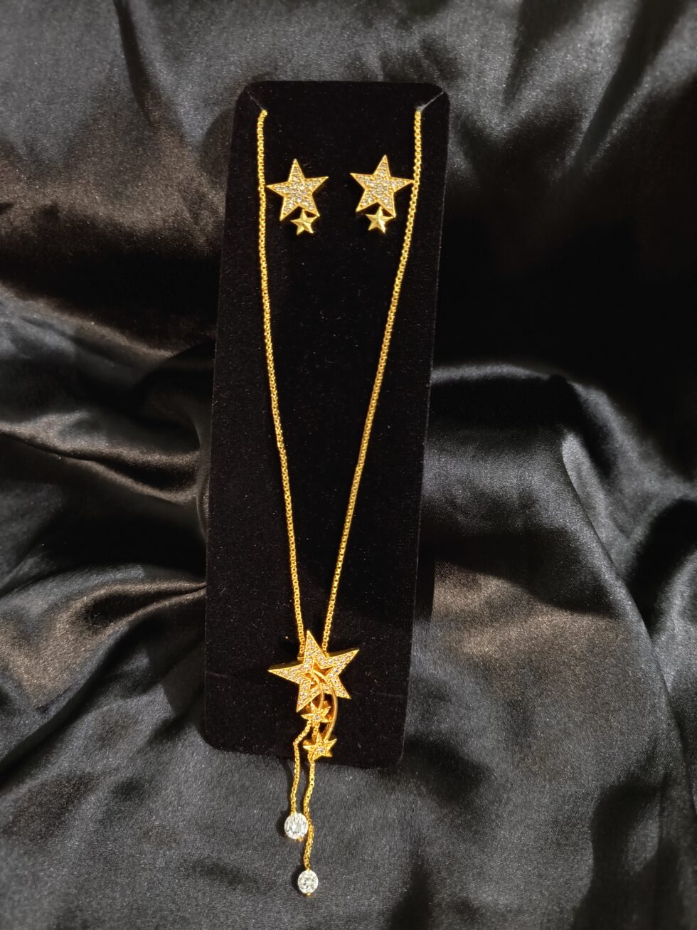 Star Jewelry Set – Gold Plated Necklace & Earrings