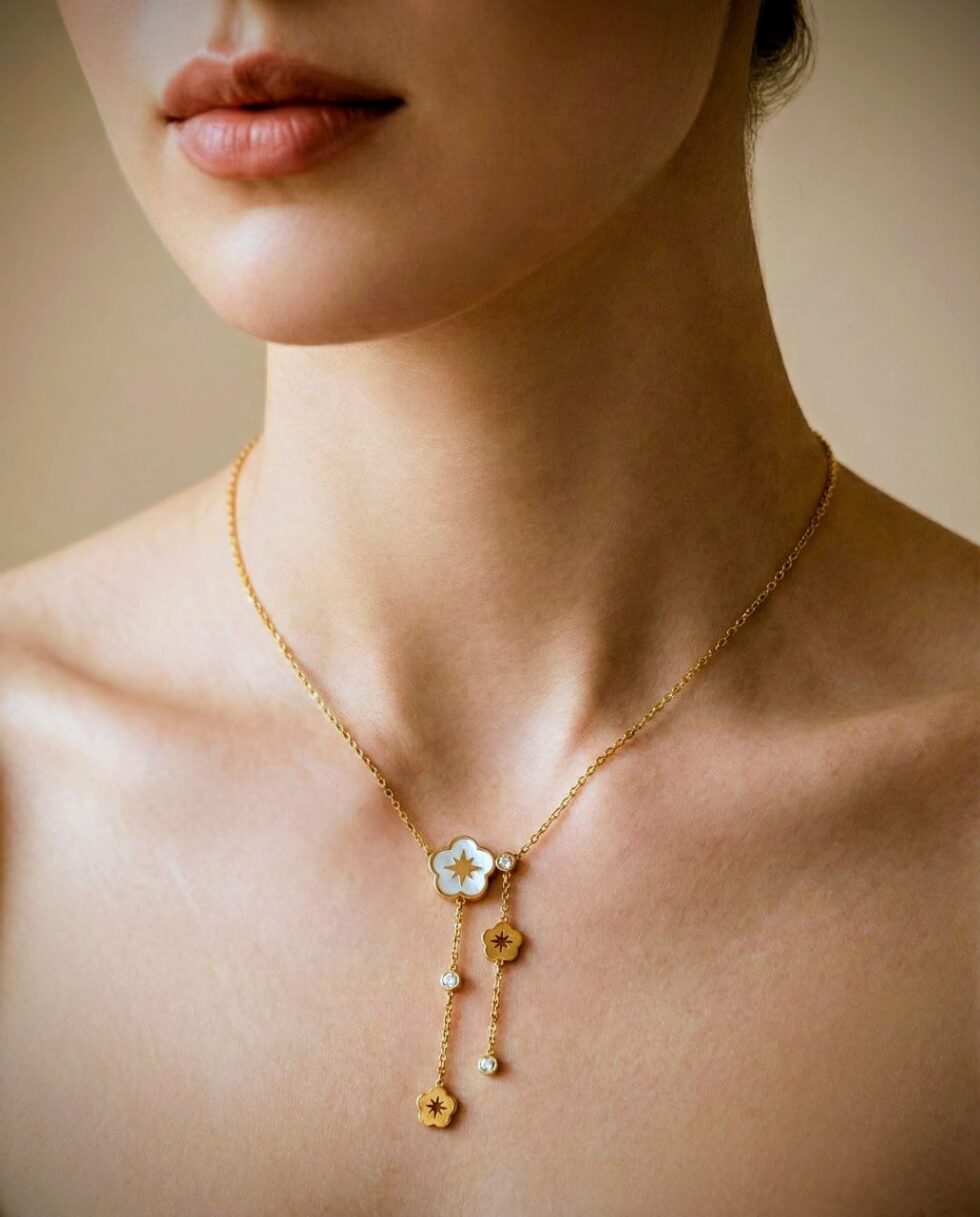gold star flower necklace